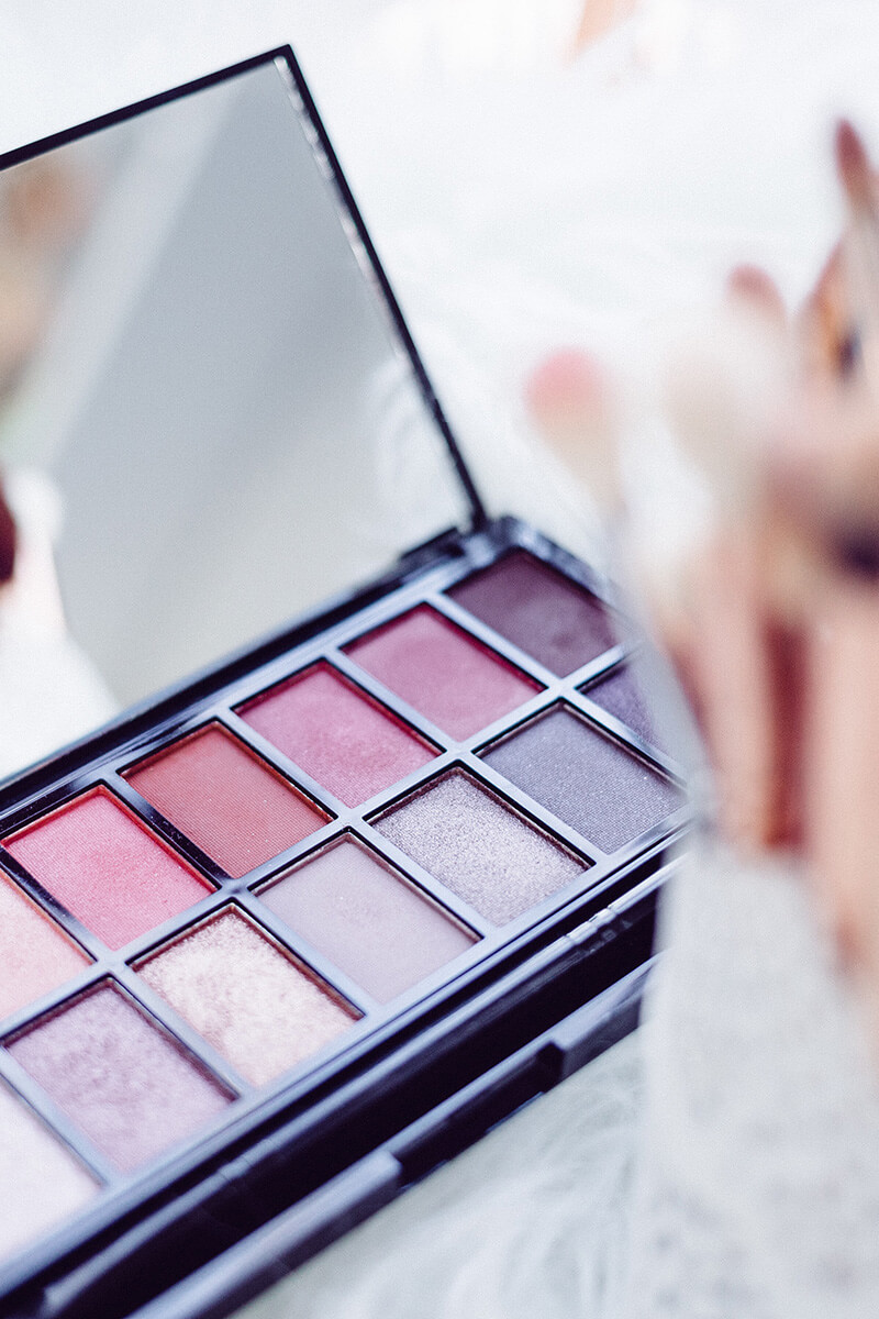 Kosmetikartikel, Handgepäck, Lippenstift, Puder